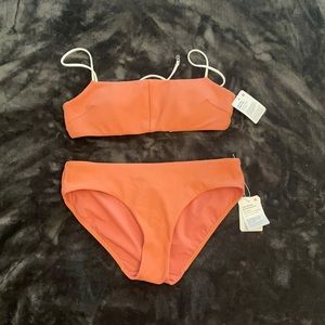 Lululemon bikini top and bottom size 6 NWT